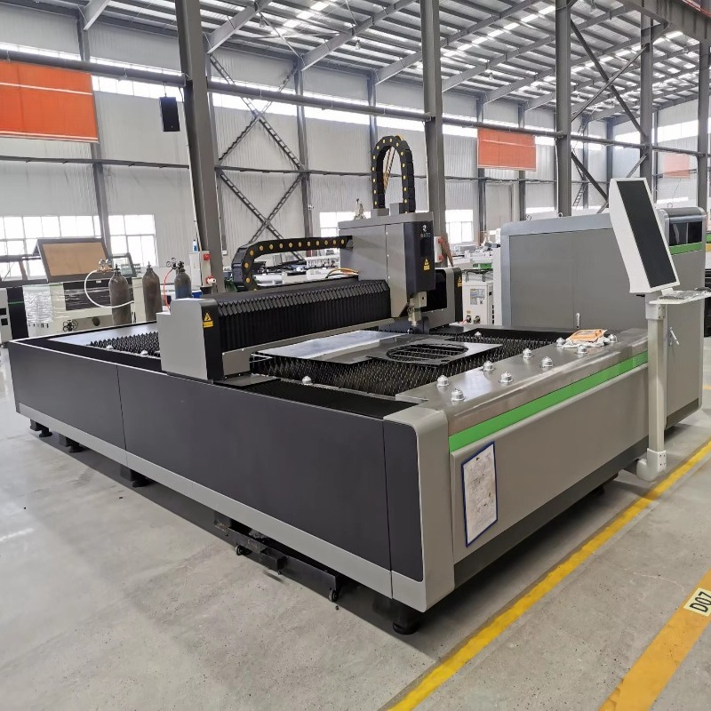 Fiber Laser Cutting Machine CE - Industrial Laser Cutter For Metal 评论和价格